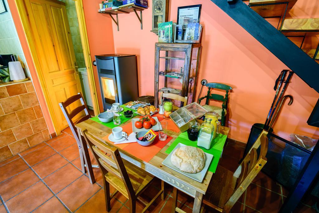 Casa Rural Entre Valles Бенльера Экстерьер фото