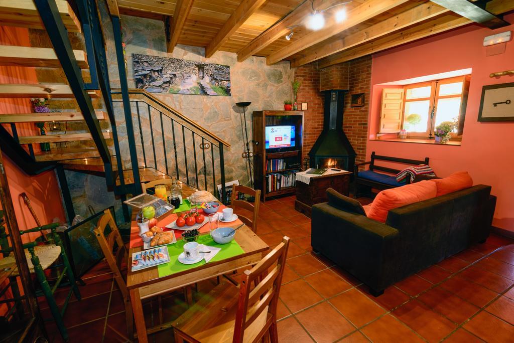 Casa Rural Entre Valles Бенльера Экстерьер фото