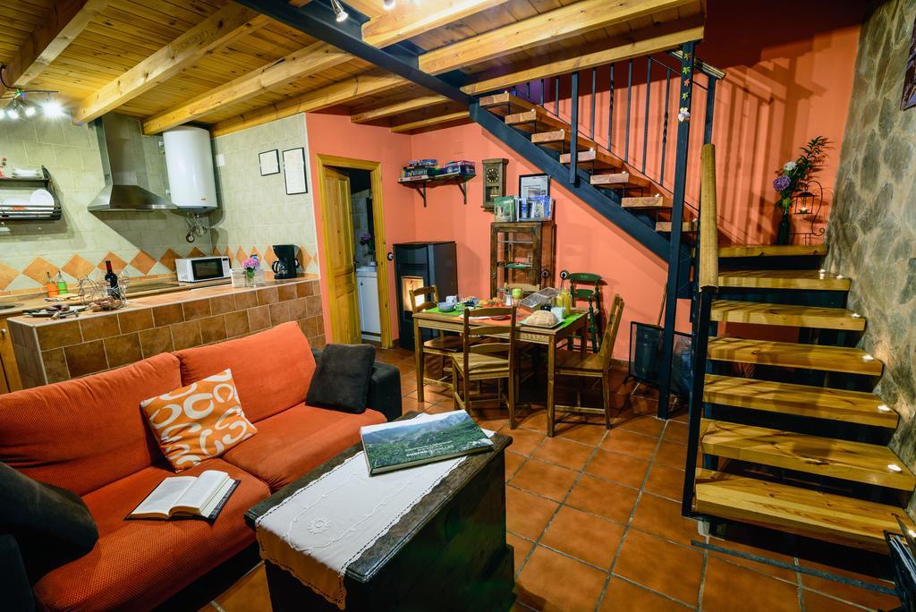 Casa Rural Entre Valles Бенльера Экстерьер фото