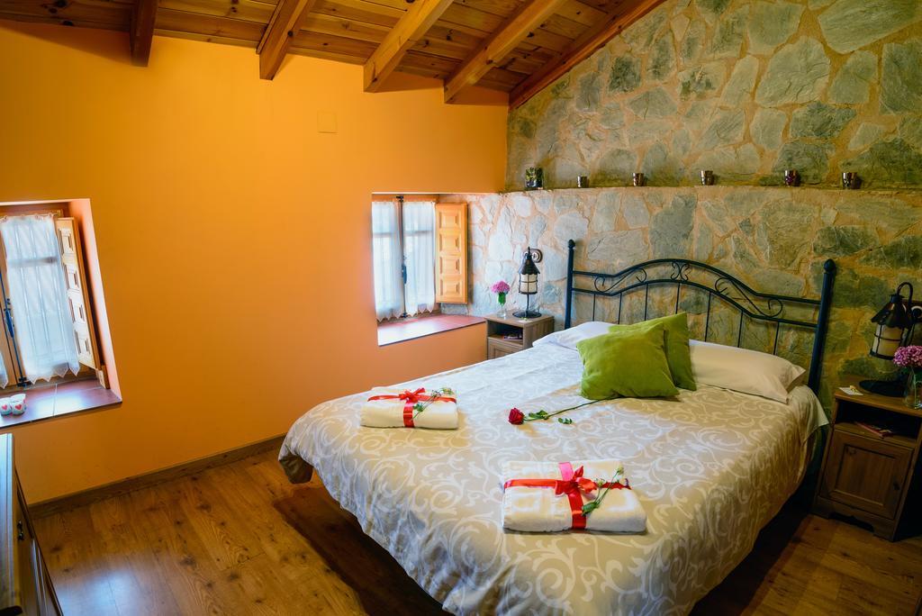 Casa Rural Entre Valles Бенльера Экстерьер фото
