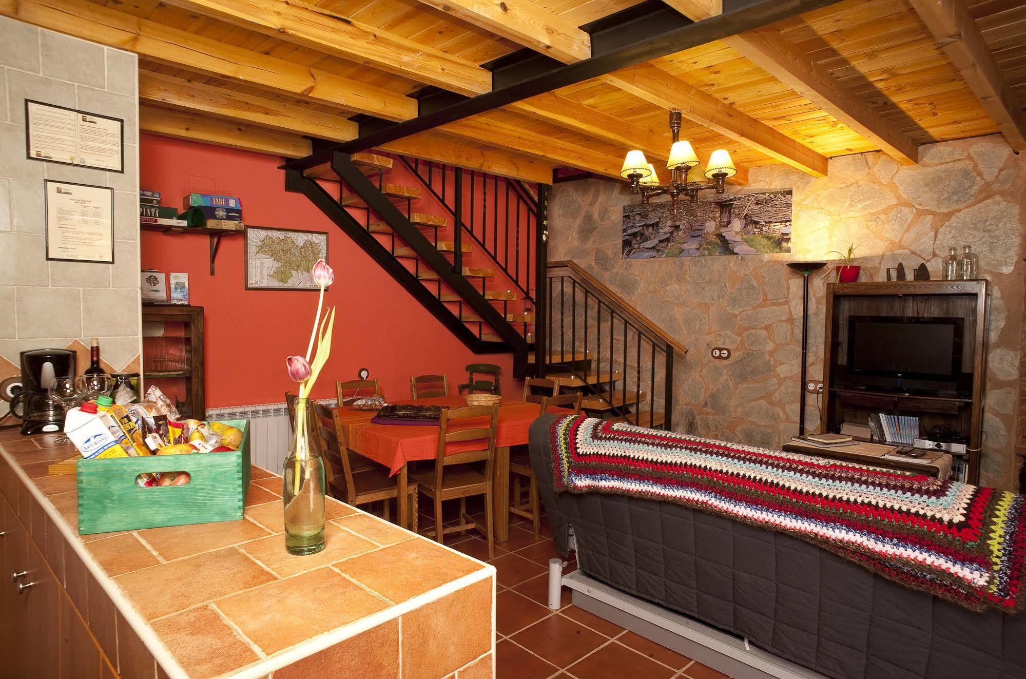 Casa Rural Entre Valles Бенльера Экстерьер фото